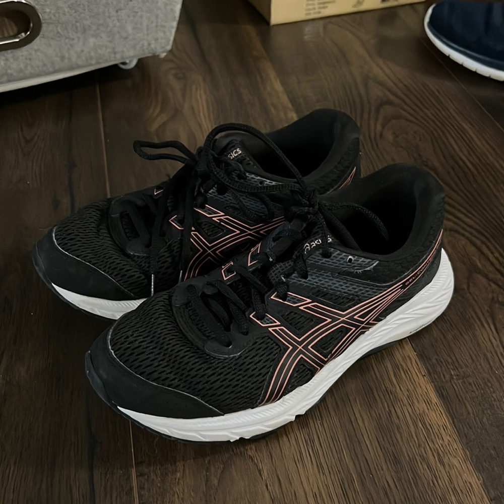 ASICS Gel Contend 6 Running Sneaker